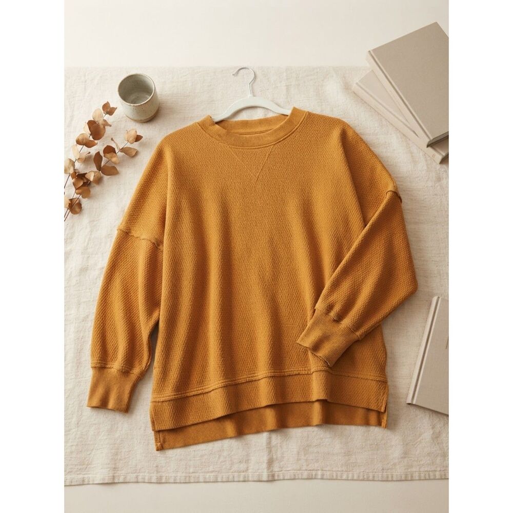 Aerie Mustard Color Oversized Waffle Knit Crewneck Pullover in Size Medium
